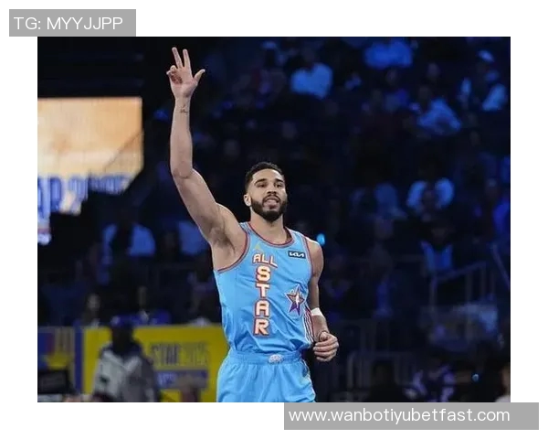 克尼佩尔表现出色4号秀三分球5投全中助球队赢得胜利