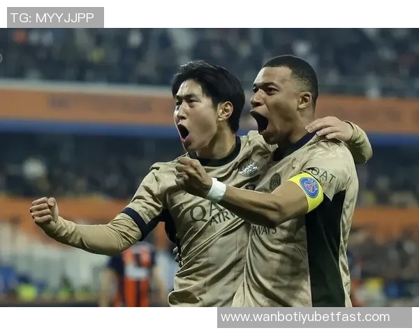 李刚仁25场贡献3球3助攻因腿筋拉伤被换下状态堪忧 李刚仁25场贡献3球3助攻因腿筋拉伤被换下状态堪忧