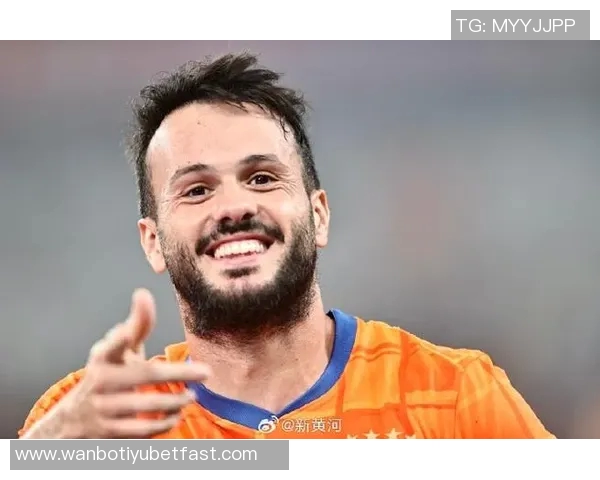 瓦科精彩破门被判越位球迷惋惜进球无效瞬间回顾