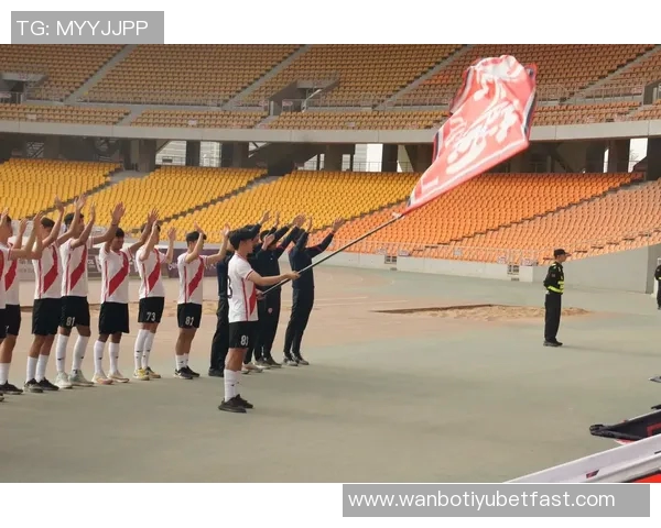 国安U21领队谈中冠联赛附加赛期待U21球员展现拼搏精神与竞技水平